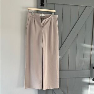 A&F Sloane Low Rise Tailored Wide Leg Pant